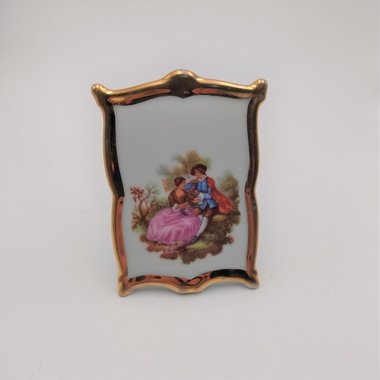 Vintage Limoges Porcelain  Standing Frame Ornament of Courting Couple, with Gold Trim Glazing