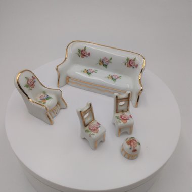 Sweet Vintage Miniature Porcelain Furniture, Doll House Furniture