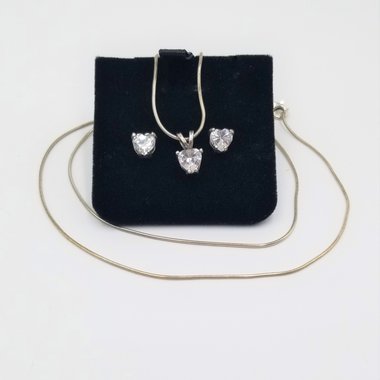 Vintage Sterling Silver Heart Shape Cubic Zirconia Stud Earrings and Pendant Necklace Jewelry Set