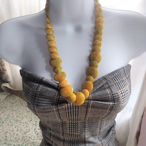 Bakelite Golden Yellow with Green and Orange Swirls Overlapping Disks Beaded Necklace