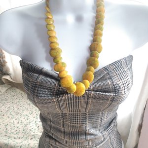 Bakelite Golden Yellow with Green and Orange Swirls Overlapping Disks Beaded Necklace