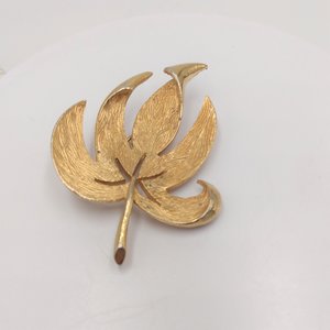 Vintage Mid Century Gold Tone Textured  Leaf Brooch for Women