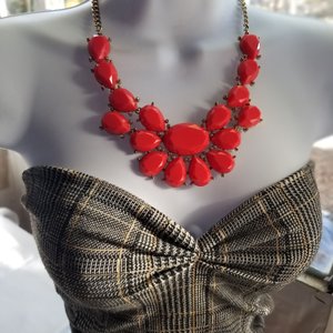 Bold 80's Vintage Gold Tone and Bright Red  Faceted Cabochons and Rhinestone Accents Bib Statement Necklace