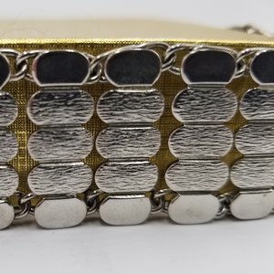 Stylish Vintage Silver Tone Snail/Scroll Chain Panel Bracelet