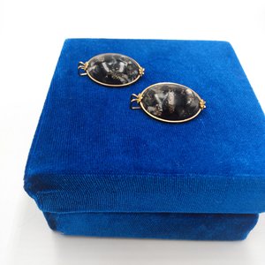 Sophisticated Vintage Hillcraft Gold Tone and Marbled Lucite Slide Clip Earrings