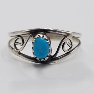 Vintage Southwestern Sterling Silver Swirls Turquoise Ring Size 7