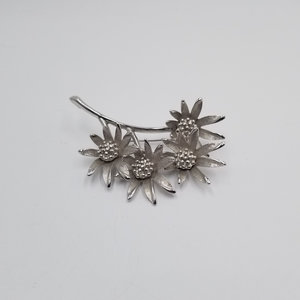 Vintage Signed Judy Lee Mid Century Silver Tone Multi-Flower Brooch