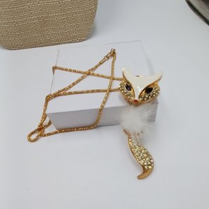 Vintage Gold Tone and Rhinestones Articulated Fox Pendant and Chain Necklace