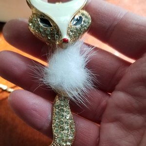 Vintage Gold Tone and Rhinestones Articulated Fox Pendant and Chain Necklace