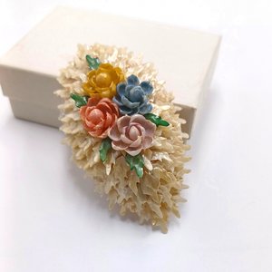 Vintage Delicate 1940's Shell and Scale Floral Brooch and Earrings Set