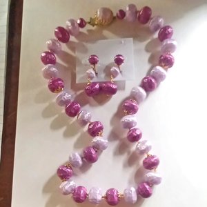 1950's  Vintage Japan Pink and Purple Plastic Beaded Necklace and Earrings Jewelry Set