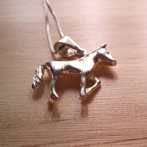 Vintage Sterling Silver Figural Horse Pendant and  Sterling Box Chain Necklace