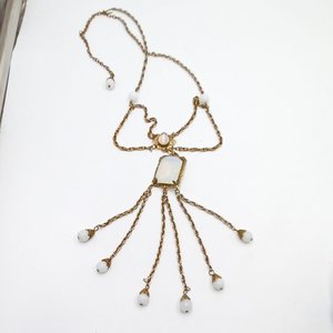 Vintage Gold Tone Milk Glass and Moon Stone Pendant Tassle Necklace