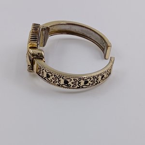 Vivani, Gold Tone Claddagh Ornate Ladies Quartz Clamper Wrist Watch