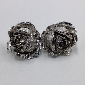 3 Pairs of Gold and Silver Tone Roses Themes Clip-on Earrings