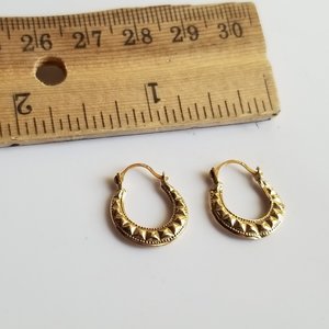 10K Gold Latch Back Hoop Earrings