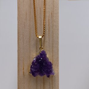 Gold Plated Purple Triangle Druzy Crystals Chunk Pendant and Gold Tone Box Chain Necklace