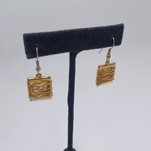 Lia Sophia, "Gold Digger" Gold Tone Wire Wrap Pendant, Chain and Matching Earrings Jewelry Set