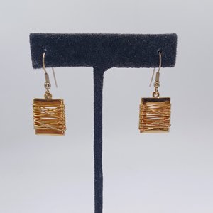 Lia Sophia, "Gold Digger" Gold Tone Wire Wrap Pendant, Chain and Matching Earrings Jewelry Set