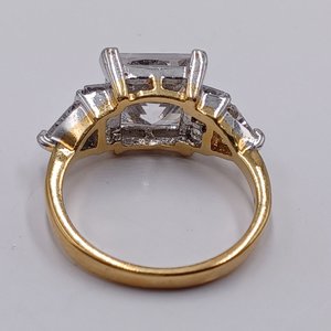 18K Gold Plated 5+ Carat Princess Cut Cubic Zirconia Ladies Ring, Size 7