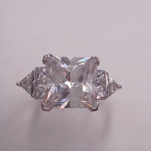 18K Gold Plated 5+ Carat Princess Cut Cubic Zirconia Ladies Ring, Size 7