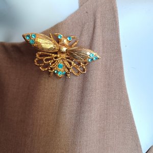 Jeanne Gold Plated Rhinestones Trembler Insect Brooch