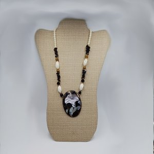 Lee Sands Mother of Pearl Inlay Large Lily Pendant Beaded Necklace