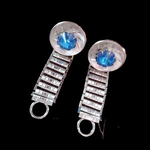Silver Tone and Blue Stone Wrap Around Southwestern Mens Cufflinks