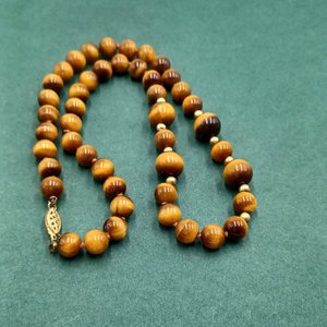 Tiger's Eyes Brilliant Round Beaded Necklace, Vintage Tiger's Eye Pearls