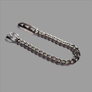 Avon Silver Tone Heavy Curb Chain Bracelet with Buckle Closure