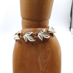 Vintage Coro Gold Tone Beige Enamel Leaf Motif Panel Bracelet, Gift for Her, Springtime Bracelet