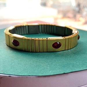 Vintage MAJOR Gold Tone and Red Jewel Magnetic Expandable Bracelet