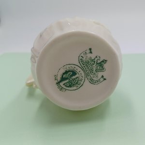Belleek Lily Pattern Creamer and Sugar Set, Green Mark 1946-1955