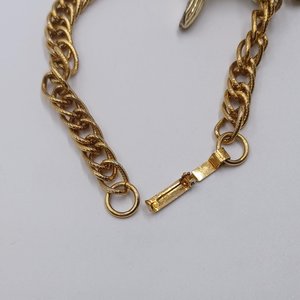 Gold Tone Chain with Large Gold Roadrunner Charm Bracelet, Vintage, Southwestern