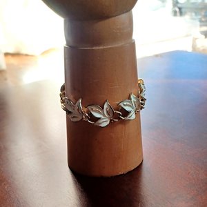 Vintage Coro Gold Tone Beige Enamel Leaf Motif Panel Bracelet, Gift for Her, Springtime Bracelet
