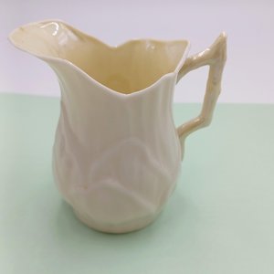 Belleek Lily Pattern Creamer and Sugar Set, Green Mark 1946-1955