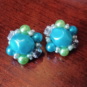Mid Century Crystal, Teal and Neon Green Jewelry Set, Necklace Bracelets and Earrings