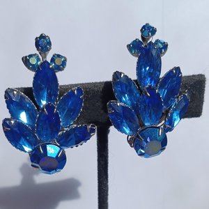 Vintage Signed Large Blue Rhinestones Brooch and Earrings Jewelry Set, Demi Parure