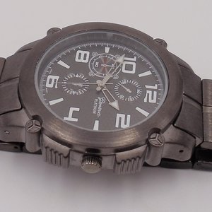 Mens Geneva Platinum Heavy Large Bronze Tone Quartz Watch, New Battery