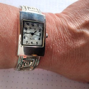 Silver Tone Geneva Platinum Ladies Southwest Design Clamper Bracelet Watch