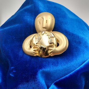 A Collection of 4 JJ Jonette Artifacts Brooches, Collectible