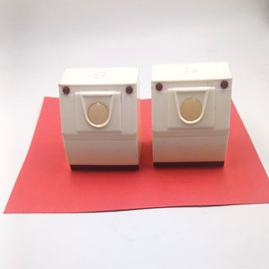 Small Plastic White Westinghouse Washer and Dryer Salt and Pepper Shaker Set, Mid Century