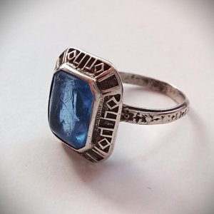 Antique  Art Deco Sterling Silver Blue Stone Ladies Ring, Size 6.75
