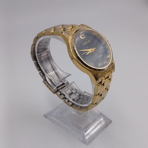Cherokee Gold Tone and Black Quartz Wrist Watch- New Battery