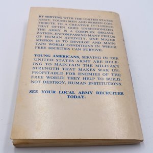 Vintage "Old Glory The Story of Our Flag" Army Booklet