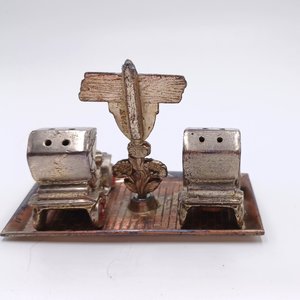 Vintage Model T's Silver Plate Texas Souvenir Salt and Pepper Shakers Set