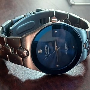 Armitron Diamond Mens Blue Face Link Bracelet Quartz Watch, New Battery