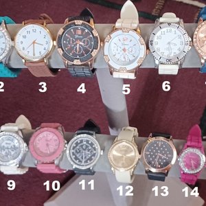 Ladies Silicone Bands Fashion Watches Lot- 15 Total Watches, Multiple Colors and Styles