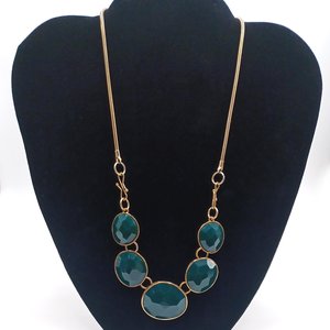 Vintage AVON Versatile Gold Tone and Green Statement Necklace, 3 Necklaces in 1