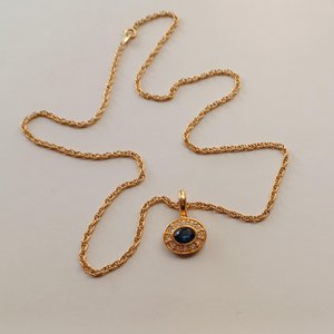 Vintage Avon Gold Tone Blue Gem and Rhinestones Pendant on Rope Chain Necklace